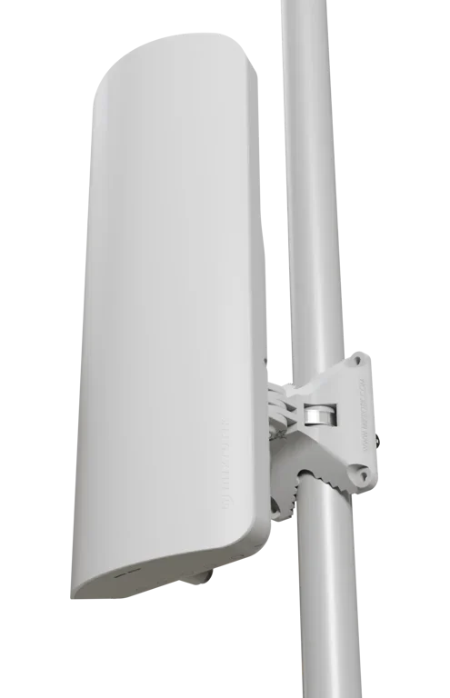 MikroTik mANTBox ax 15s — L22UGS-5HaxD2HaxD-15S — product illustration