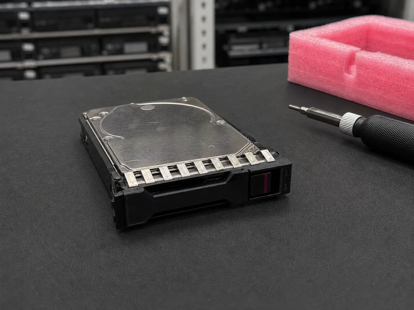 Seagate ST2400MM0159 — product illustration