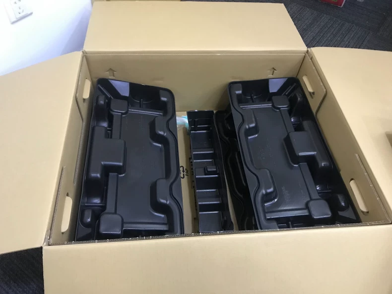 NetApp AFF C30 carton with original black molded protective supports