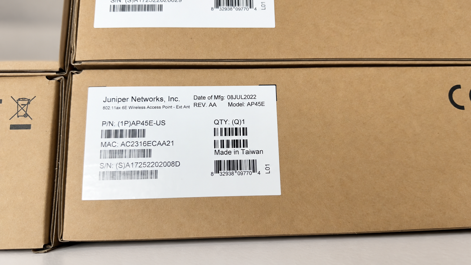 Juniper AP45E-US wireless access point — Product and packaging · Illustrative photography