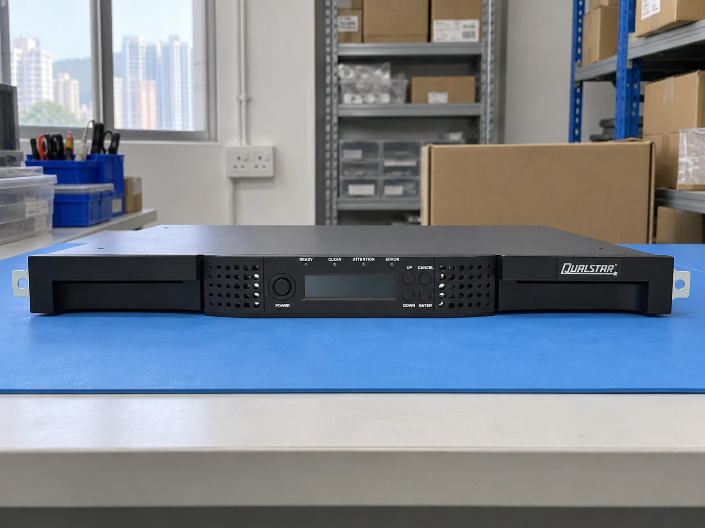 Qualstar Q8 Tape Library