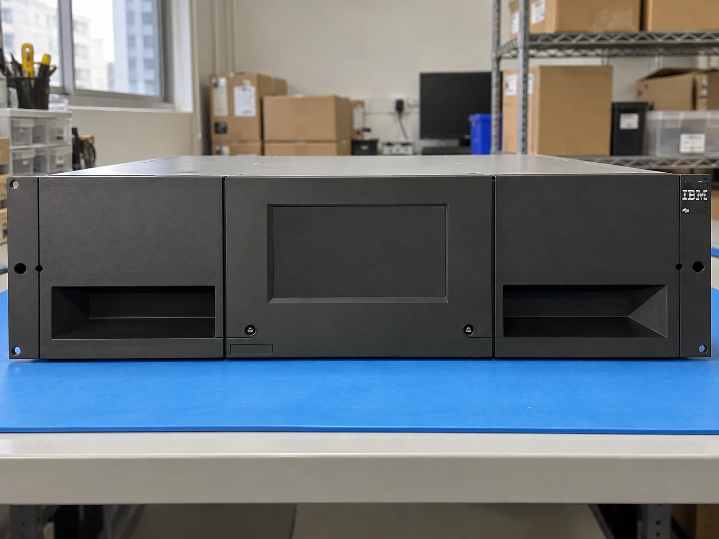 IBM TS4300 Expansion Module (3555-E3A) — Illustrative product photography