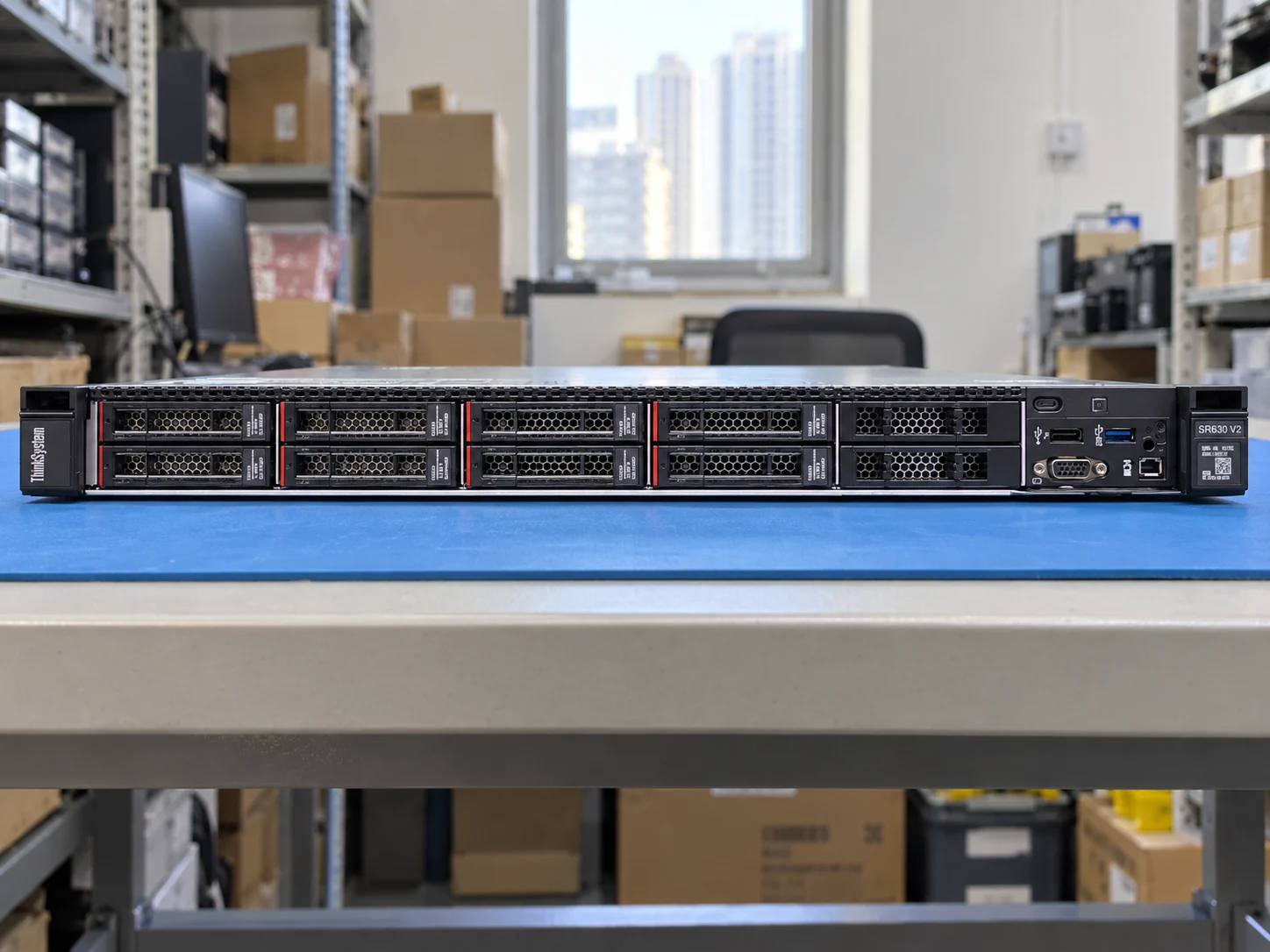 Lenovo ThinkSystem SR630 V2 — Illustrative product photography