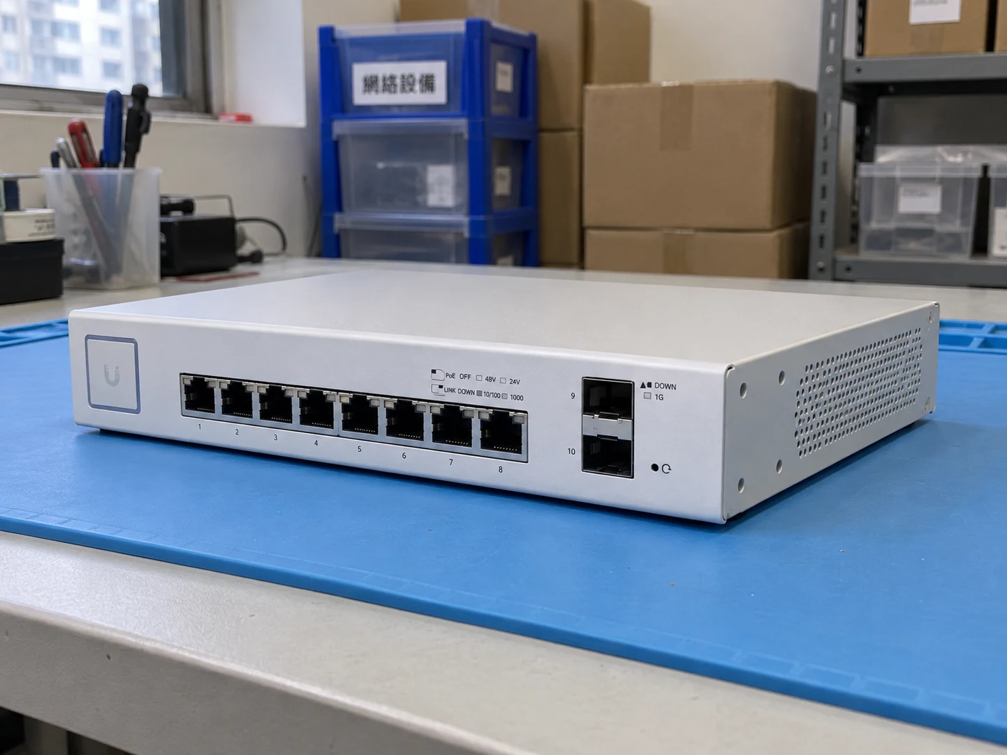 Ubiquiti US-8-150W 8 PoE, SFP (Gen1) — Illustrative product photography