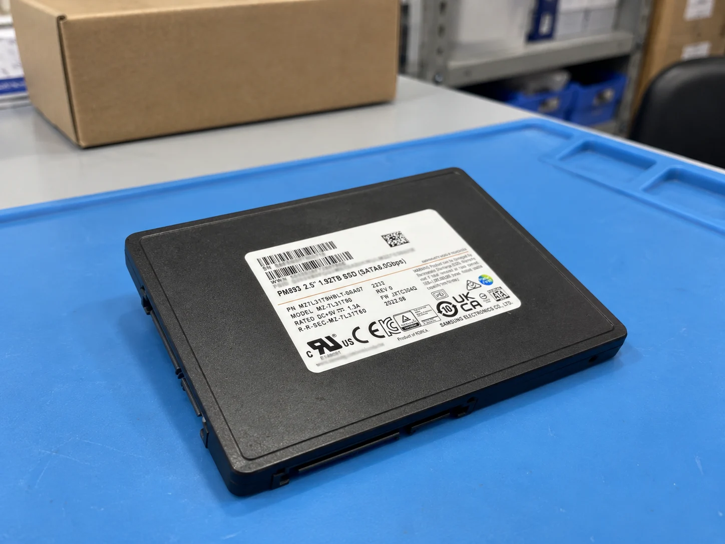 Samsung MZ7L31T9HBLT-00A07 1.92 TB 6Gb/s SATA Solid State Drive — Illustrative product photography