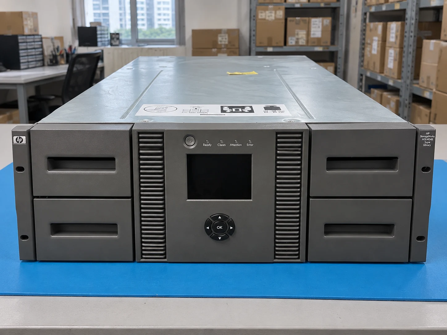 HPE StoreEver MSL4048 0-drive Tape Library (AK381A) — Illustrative product photography