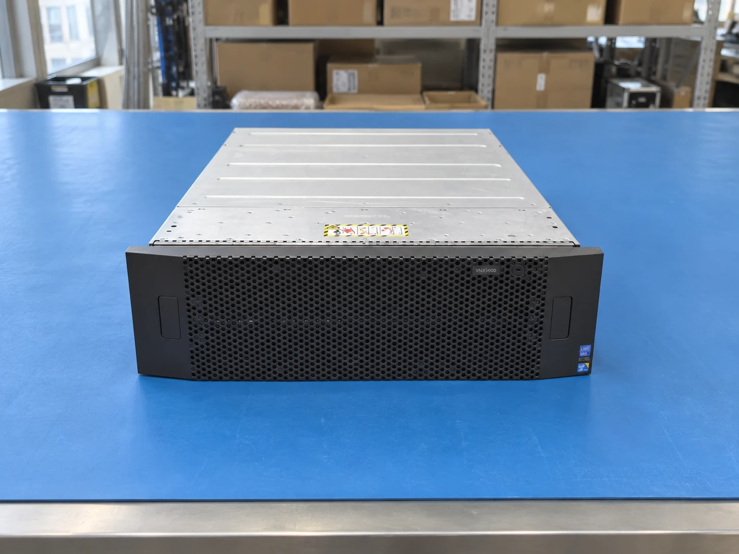 Dell VNX5600 Unified Storage Arrays — Illustrative product photography