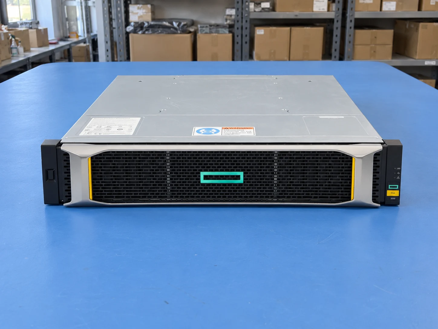 HPE MSA 2050 Q1J01A — Converged SAN — Illustrative product photography