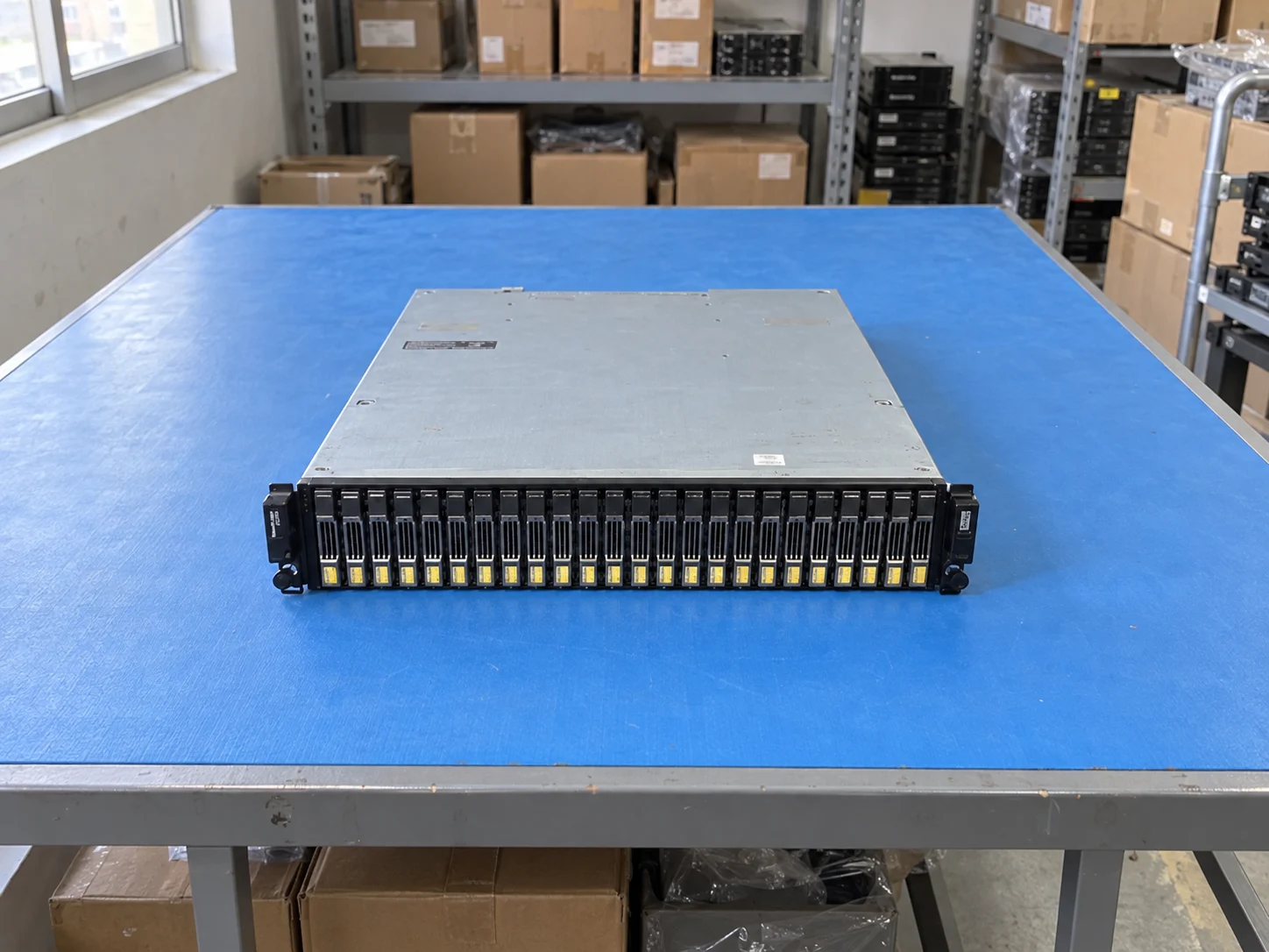 Dell EqualLogic PS6100XV — Illustrative product photography