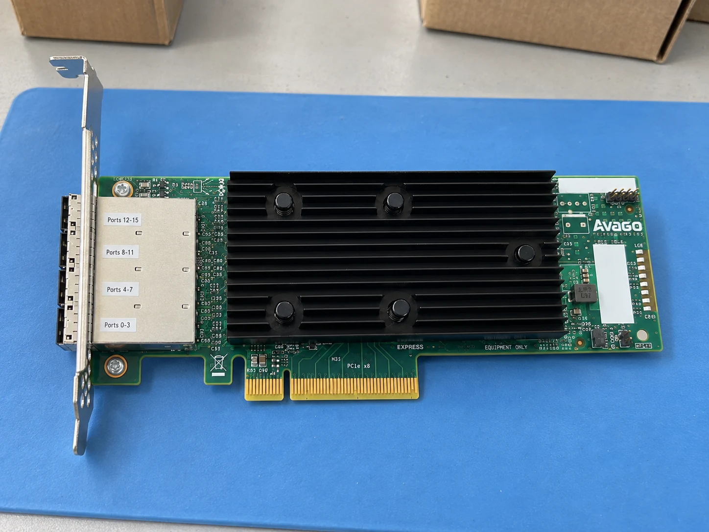 Broadcom 9305-16e (05-25704-00) — Illustrative product photography