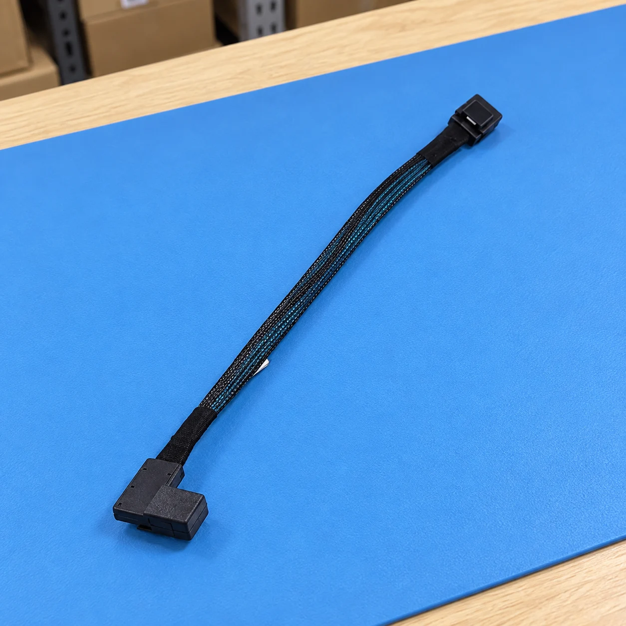 Synology Cable MiniSAS_INT NAS Cable — Illustrative product photography