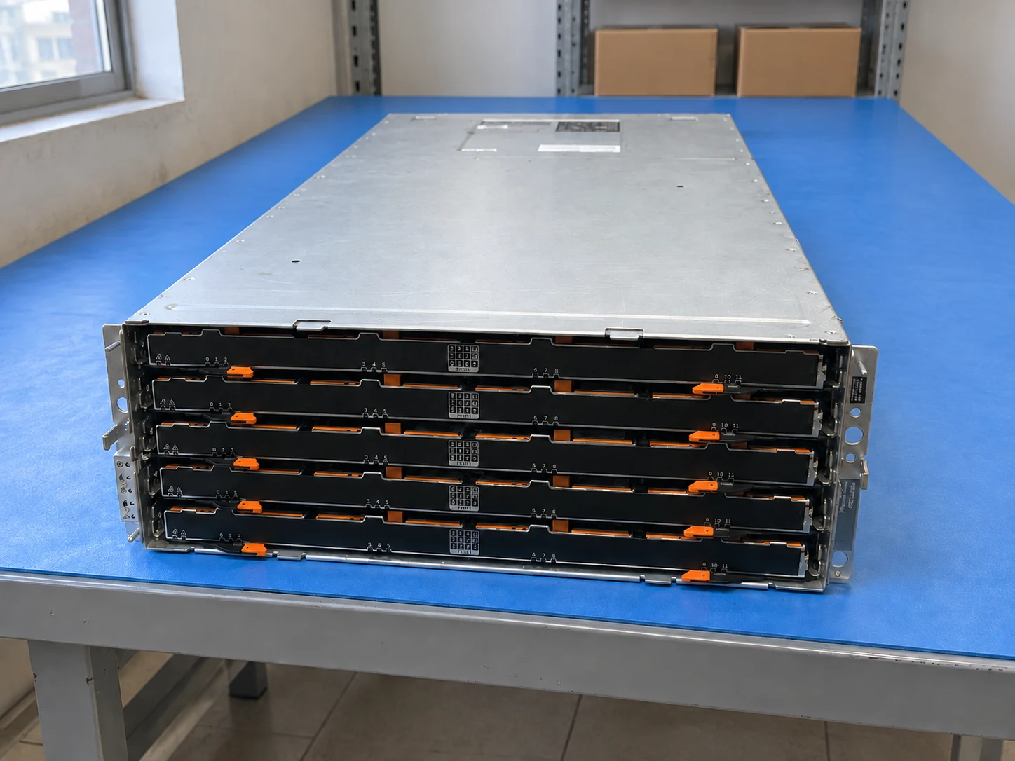 Dell PowerVault MD3060e — Illustrative product photography