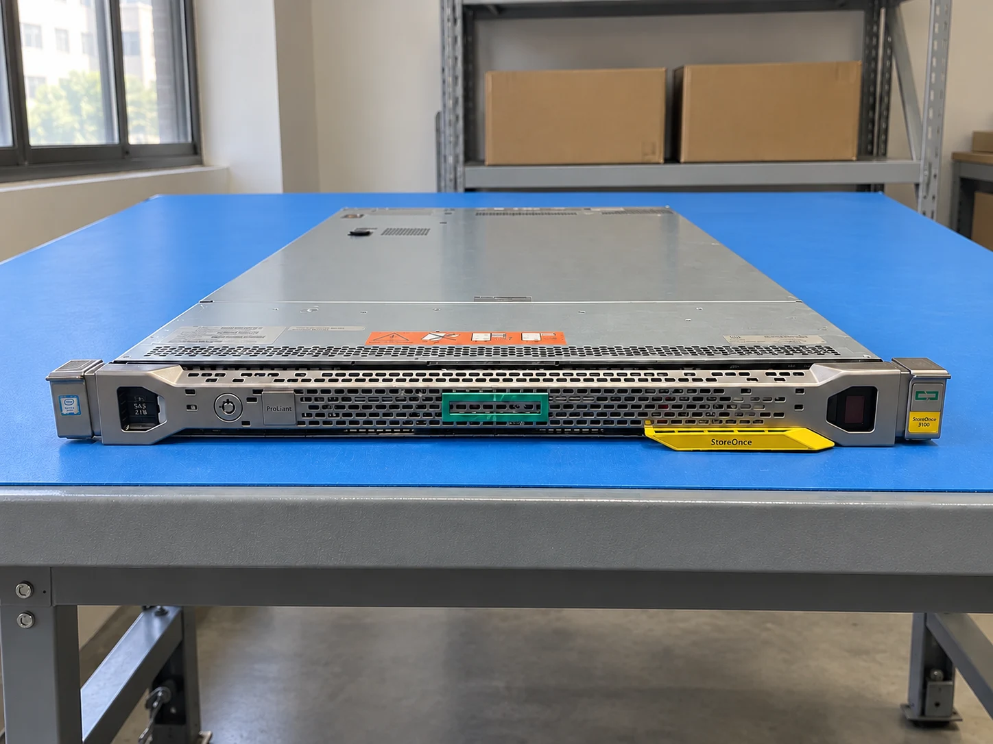 HPE StoreOnce 3100 — Illustrative product photography