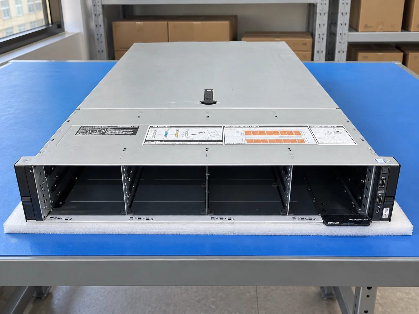 Dell Data Domain DD3300 — Illustrative product photography