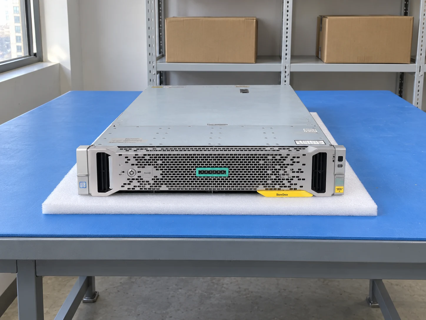HPE StoreOnce 3520 — Illustrative product photography