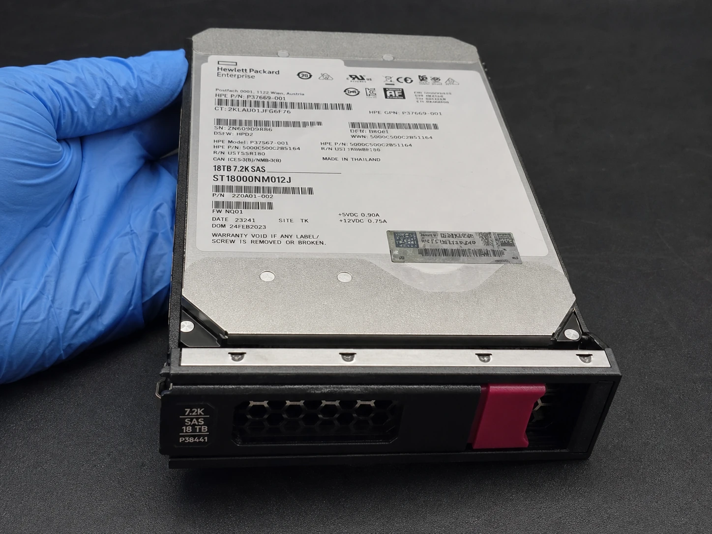 HPE P37669-B21 — product illustration