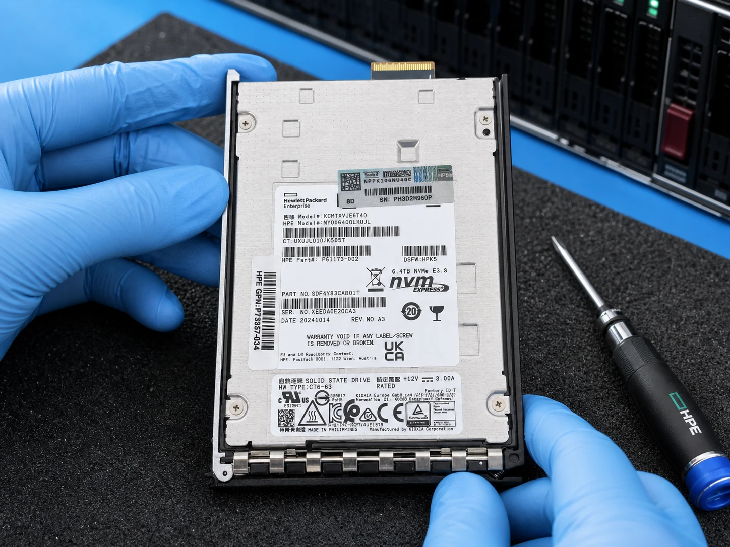 HPE P61173-002 6.4TB NVMe SSD — product illustration