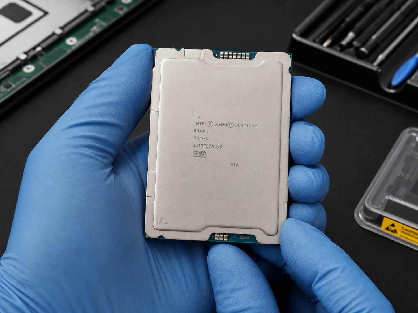 Intel Xeon Platinum 8444H Processor PK8071305075101 — product illustration