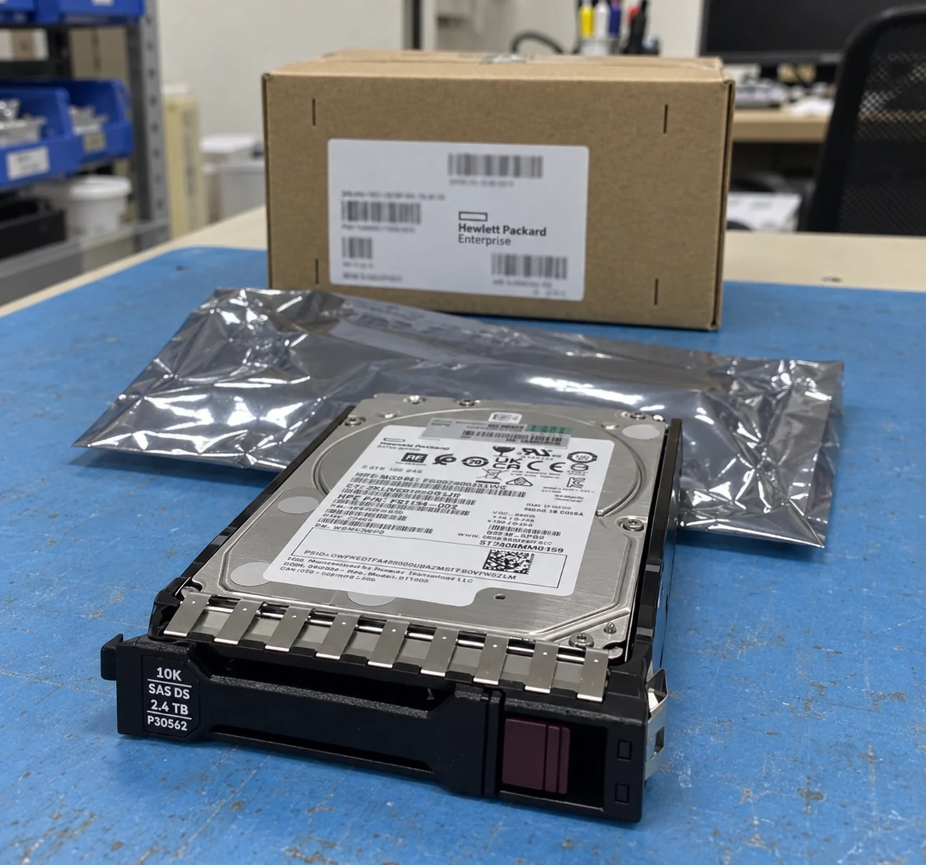 HPE P28352-B21 2.4TB SAS SFF BC mission critical HDD — product illustration